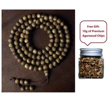 Load image into Gallery viewer, Green Kynam Wild Oud Agarwood Bracelet from Nha Trang Vietnam 8mm Diameter Beads