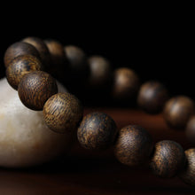 Load image into Gallery viewer, Green Kynam Wild Oud Agarwood Bracelet from Hainan 10mm Diameter Beads