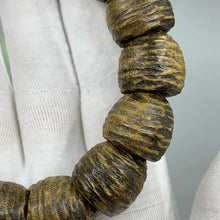 Load image into Gallery viewer, Green Kynam Agarwood Bracelet from Nha Trang Vietnam 14mm Diameter Beads Genuine Wild Agarwood
