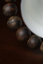 Load image into Gallery viewer, Green Kynam Wild Oud Agarwood Bracelet from Hainan 10mm Diameter Beads