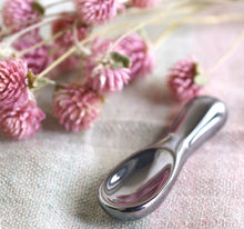 Load image into Gallery viewer, SAEEYCUE Authentic Terahertz Stone Gua Sha Set Massager Scraping Tools Facial Energy Beauty Tools