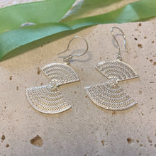 Load image into Gallery viewer, Double Fan shaped Sterling Silver Earrings
