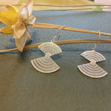Load image into Gallery viewer, Double Fan shaped Sterling Silver Earrings