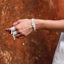 Load image into Gallery viewer, SANLUYI exceptional collection Splendid knitting bracelet with leaf shaped chain