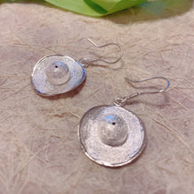 Load image into Gallery viewer, SANLUYI Hat-shaped Sterling Silver Earrings
