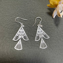 Load image into Gallery viewer, SANLUYI Ethnic Fine Silver Fish shaped Earrings