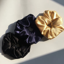 Load image into Gallery viewer, LUXE 100% Pure Mulberry Silk Large Hair Scrunchie-( Navy , 30 momme)
