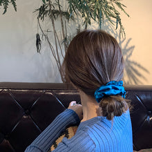Load image into Gallery viewer, LUXE 100% Pure Mulberry Silk Large Hair Scrunchie-( Peacock Blue, 30 momme)