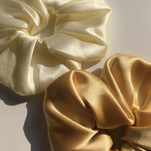 Load image into Gallery viewer, LUXE 100% Pure Mulberry Silk Large Hair Scrunchie-( Pearl , 30 momme)
