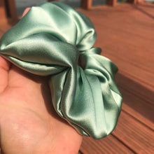 Load image into Gallery viewer, LUXE 100% Pure Mulberry Silk Large Hair Scrunchie-( Sea Green , 30 momme)
