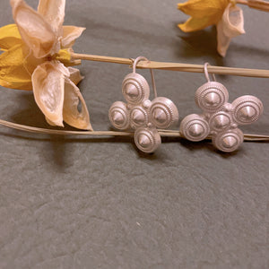 SANLUYI Silver Ethnic Charm Earrings
